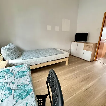 Sonnenblume Monteurwohnung 3-zimmer Daire Duisburg